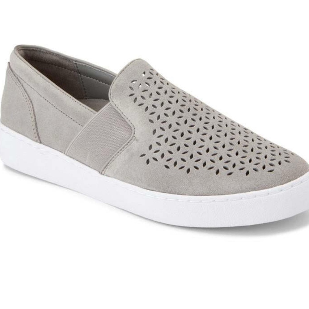 NWOT Vionic Kani Gray Slip-On Women's Shoes